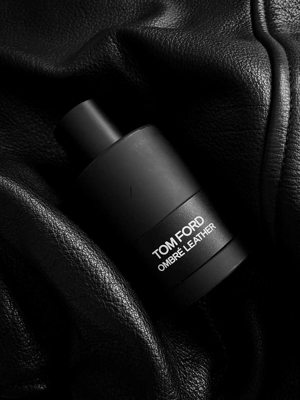 Tom Ford Women’s Ombre Leather EDP – Bold & Sophisticated