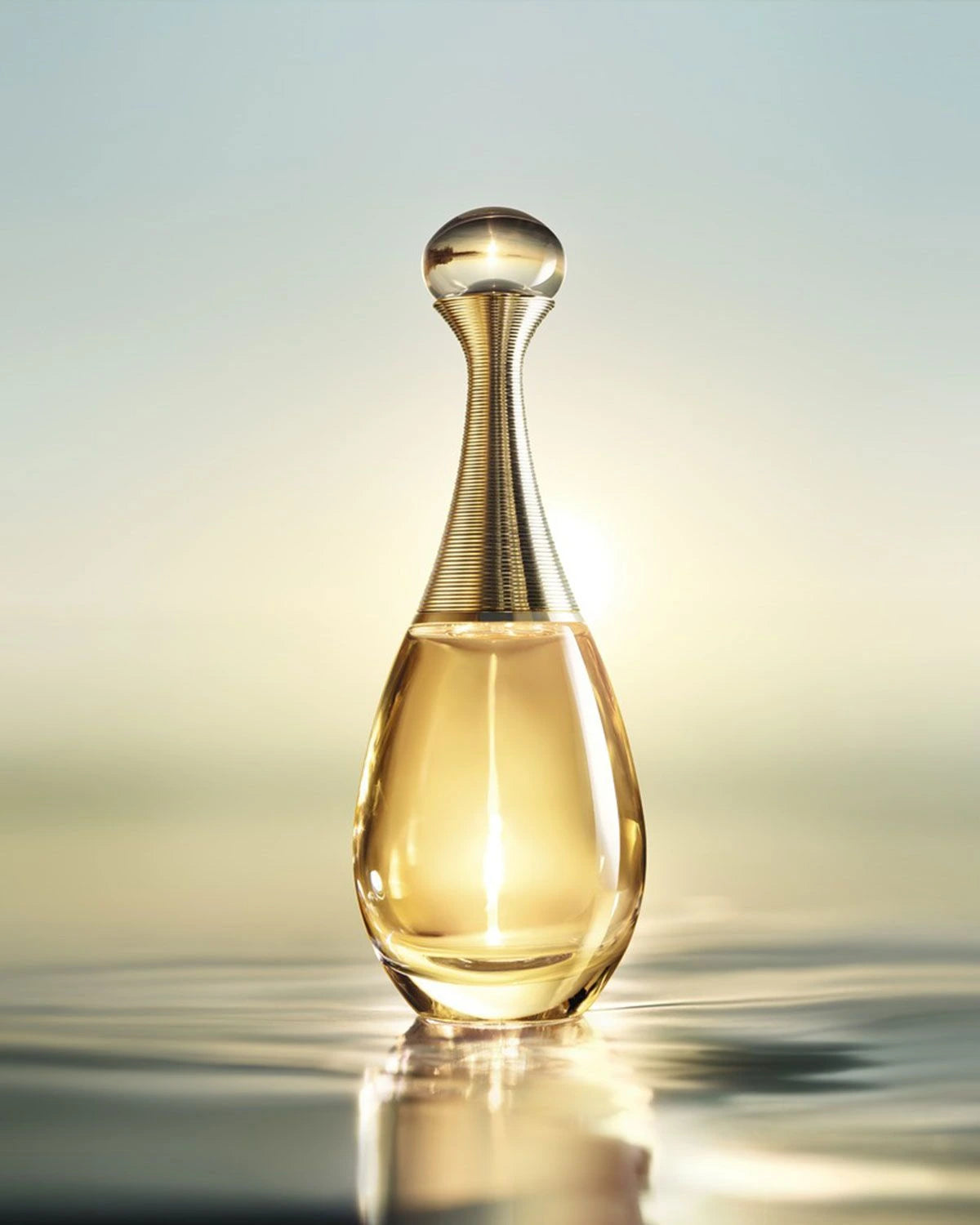 Christian Dior Women’s Jadore EDP – Timeless Floral Elegance