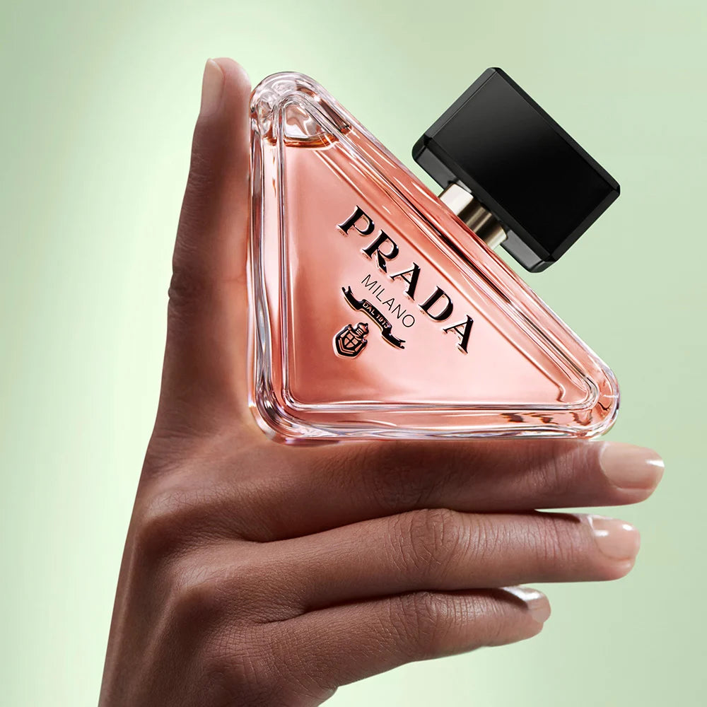 Prada Women’s Paradoxe – Timeless & Elegant EDP Spray