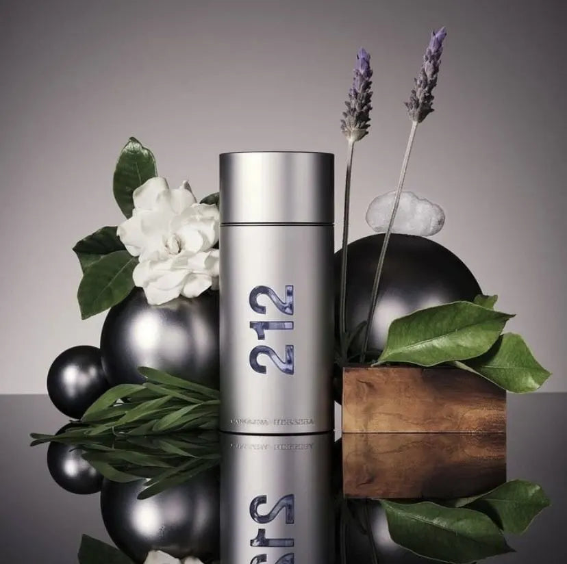 Carolina Herrera Men’s 212 VIP NYC EDT Spray – Iconic